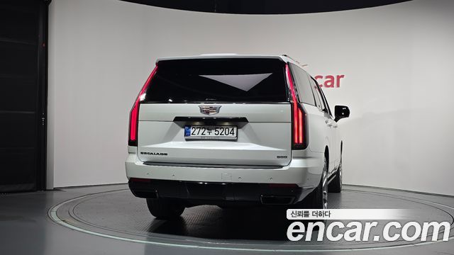 Cadillac Escalade 6.2 ESV ESV Sports Platinum — пробег 21 575 км — фото 4 из 5