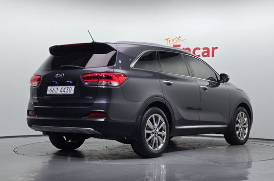 Kia Sorento Diesel 2.0 2WD Noblesse — пробег 111 624 км — фото 2 из 5