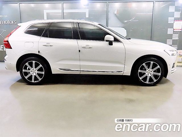 Volvo XC60 D5 Inscription — пробег 184 732 км — фото 3 из 5