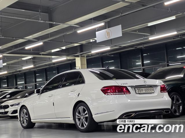 Mercedes-Benz E-Class E220 Bluetec Avantgarde — пробег 166 400 км — фото 3 из 5