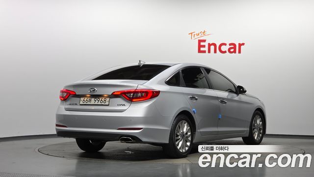 Hyundai Sonata 2.0 Smart — пробег 224 863 км — фото 2 из 5