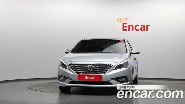 Hyundai Sonata 2.0 Smart — пробег 224 863 км — фото 3 из 5