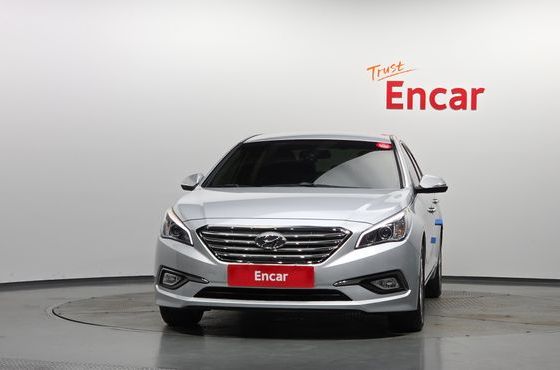 Hyundai Sonata 2.0 Smart — пробег 224 863 км — фото 3 из 5