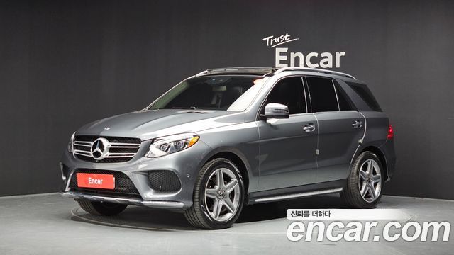 Mercedes-Benz GLE-Class GLE350 d 4MATIC Premium — пробег 100 180 км — фото 1 из 5