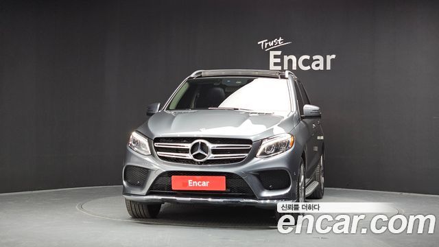 Mercedes-Benz GLE-Class GLE350 d 4MATIC Premium — пробег 100 180 км — фото 3 из 5