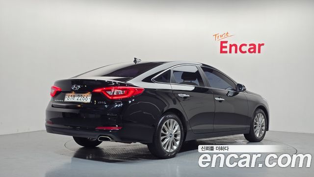 Hyundai Sonata 2.0 Smart — пробег 138 019 км — фото 2 из 5