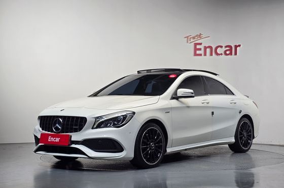 Mercedes-Benz CLA-Class CLA220 AMG Line — пробег 107 662 км — фото 1 из 5