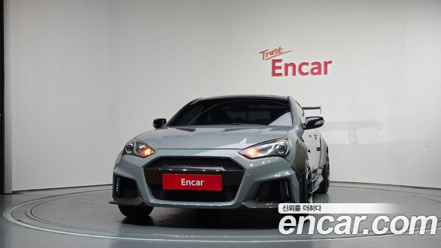Hyundai Genesis из Кореи Encar
