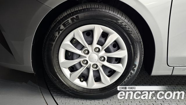 Kia K3 из Кореи Encar