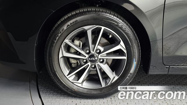 Kia K3 из Кореи Encar