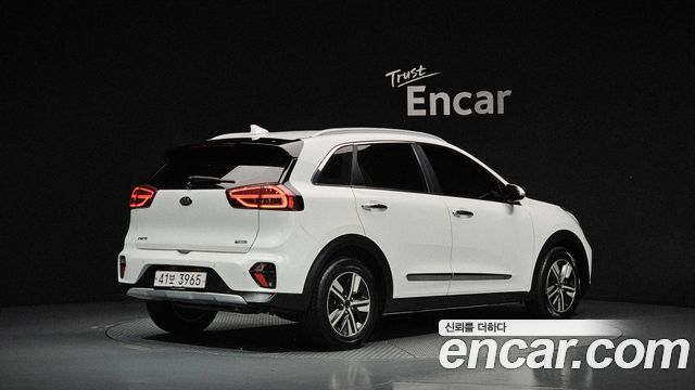 Kia Niro из Кореи Encar