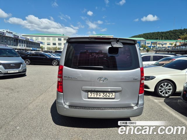 Hyundai Starex Wagon 12-Seater Modern — пробег 156 381 км — фото 4 из 5