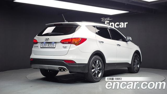 Hyundai Santafe Diesel(e-VGT) 2.2 4WD Exclusive — пробег 193 759 км — фото 2 из 5