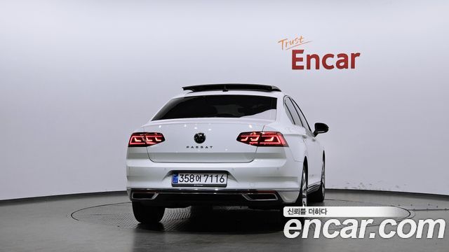 Volkswagen Passat 2.0 TDI Prestige — пробег 97 360 км — фото 4 из 5