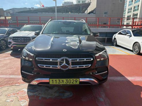 Mercedes-Benz GLE-Class GLE350 4MATIC — пробег 10 272 км — фото 2 из 4