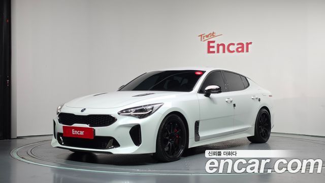 Kia Stinger 3.3 Turbo 2WD GT — пробег 174 058 км — фото 1 из 5