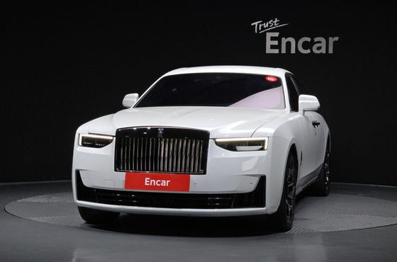 Rolls-Royce Ghost 6.7 V12 Black Badge — пробег 20 659 км — фото 3 из 5
