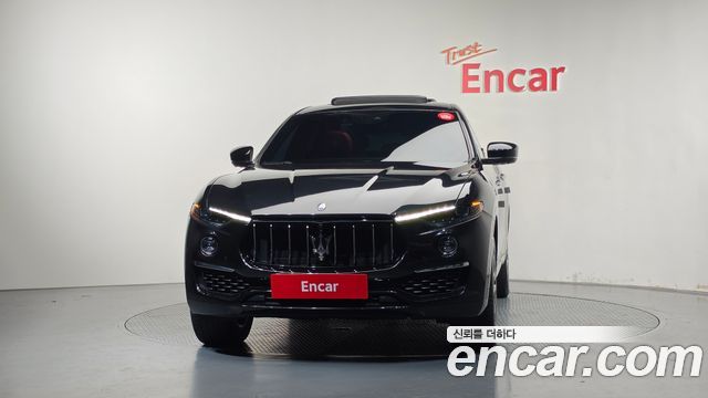 Maserati Levante из Кореи Encar