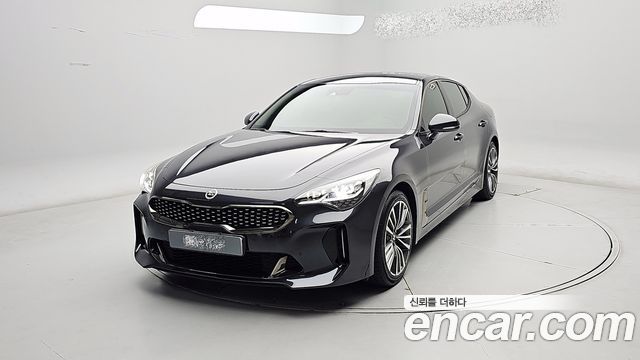 Kia Stinger 2.0 Turbo 2WD Platinum — пробег 91 593 км — фото 1 из 5