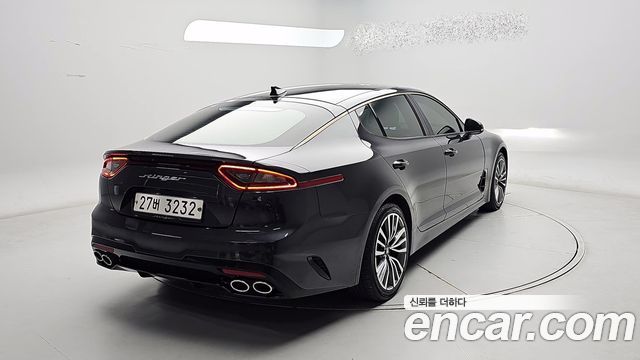 Kia Stinger 2.0 Turbo 2WD Platinum — пробег 91 593 км — фото 3 из 5