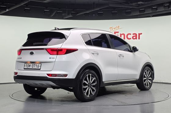 Kia Sportage Diesel 1.7 2wd Noblesse — пробег 94 000 км — фото 2 из 5