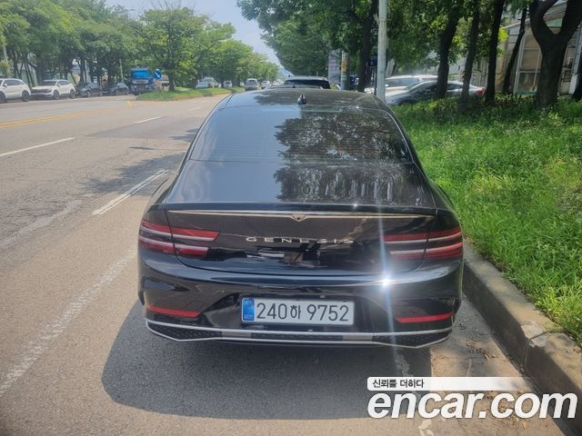 Genesis G80 Gasoline 2.5 Turbo 2WD — пробег 900 км — фото 3 из 5