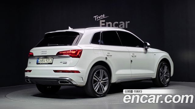 Audi Q5 45 TFSI Quattro Premium — пробег 91 622 км — фото 2 из 5