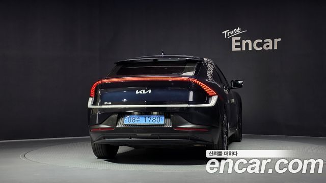 Kia EV6 из Кореи Encar