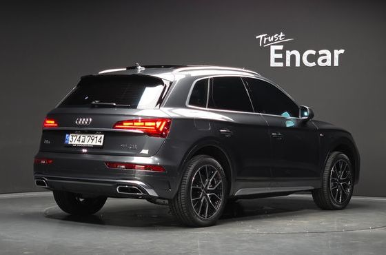 Audi Q5 45 TFSI Quattro Premium — пробег 5 073 км — фото 2 из 5
