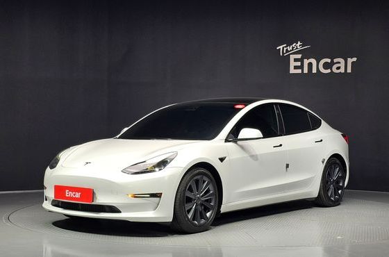 Tesla Model 3 Long Range AWD — пробег 90 330 км — фото 1 из 5