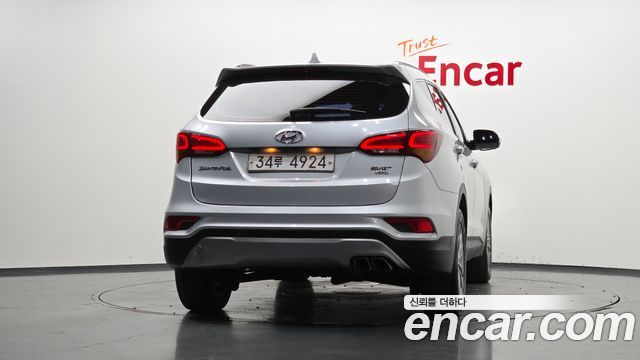 Hyundai Santafe Diesel 2.2 4WD Exclusive Special — пробег 157 915 км — фото 4 из 5