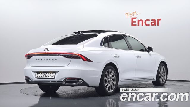 Hyundai Grandeur из Кореи Encar