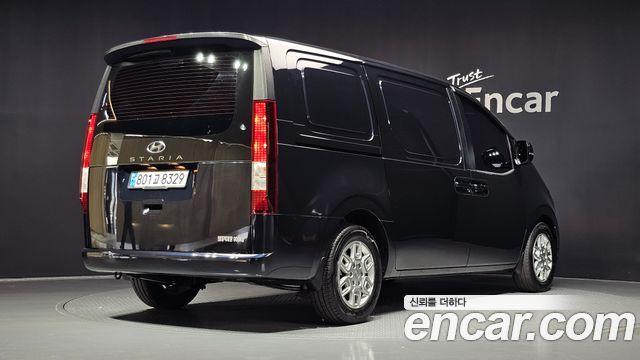 Hyundai Staria из Кореи Encar