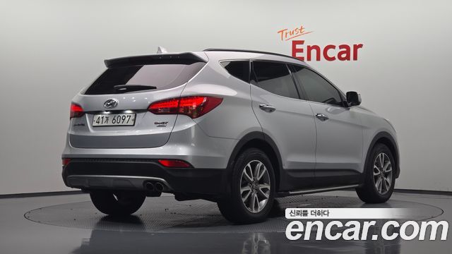 Hyundai Santafe Diesel(e-VGT) 2.0 4WD Premium — пробег 141 981 км — фото 2 из 5