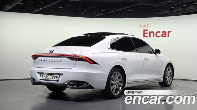Hyundai Grandeur из Кореи Encar