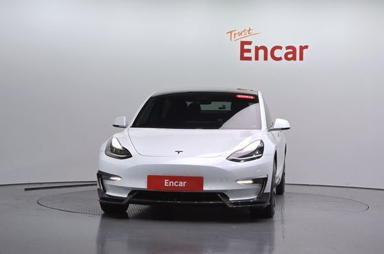 Tesla Model 3 Long Range AWD — пробег 123 131 км — фото 3 из 5