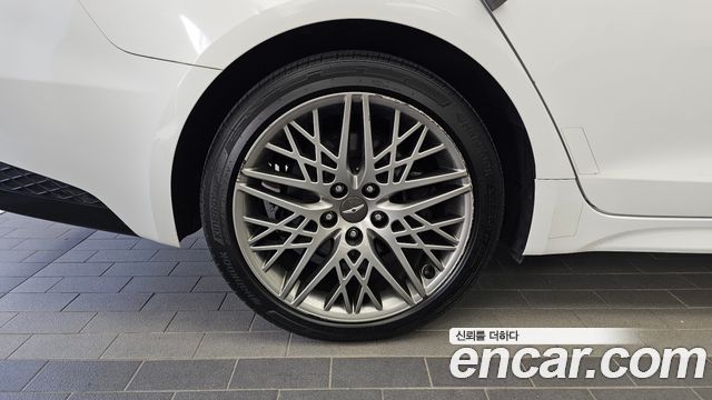 Genesis G70 из Кореи Encar