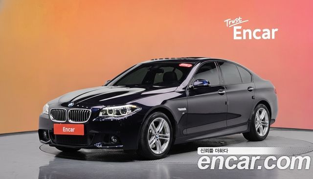 BMW 5-Series 530d xDrive M Sport — пробег 50 096 км — фото 1 из 5