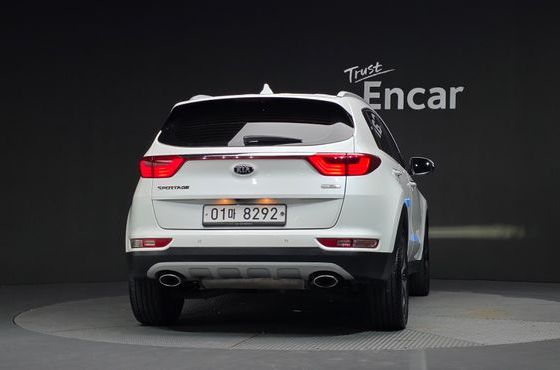 Kia Sportage Diesel 2WD Noblesse Plus — пробег 136 109 км — фото 4 из 5