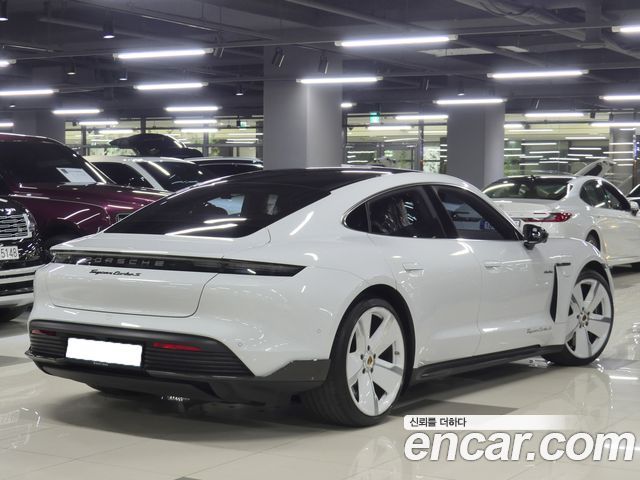 Porsche Taycan из Кореи Encar