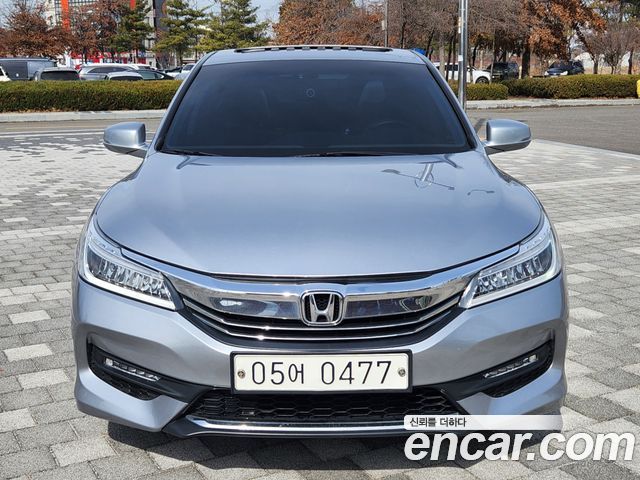 Honda Accord 2.4 9th — пробег 85 965 км — фото 1 из 5