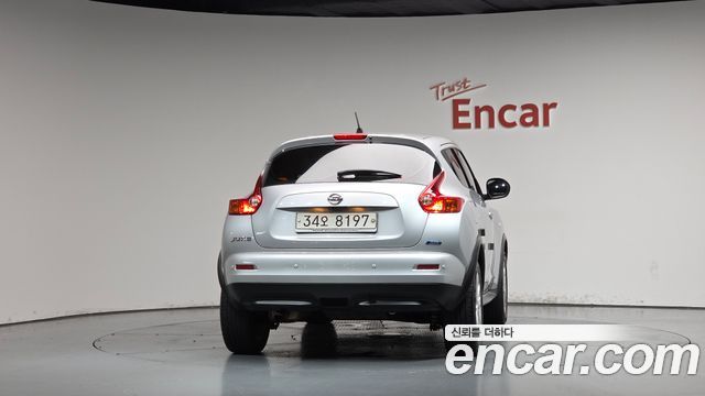 Nissan Juke 1.6 SV F15 — пробег 52 854 км — фото 4 из 5