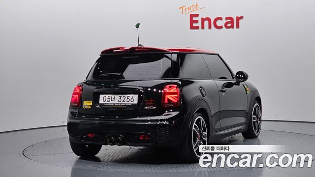 Mini Cooper JCW 3rd Generation — пробег 40 147 км — фото 2 из 5