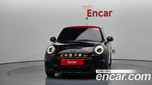 Mini Cooper JCW 3rd Generation — пробег 40 147 км — фото 3 из 5