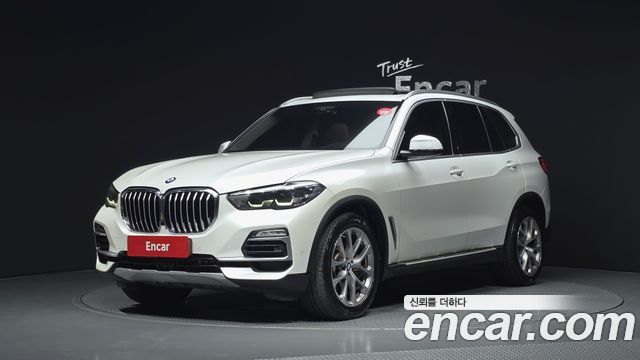 BMW X5 xDrive 30d xLine — пробег 132 325 км — фото 1 из 5