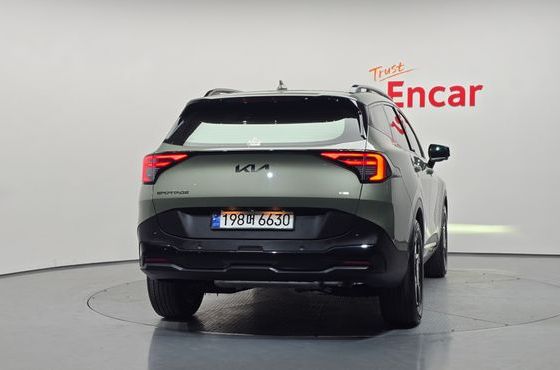 Kia Sportage Gasoline 1.6 Turbo 2WD Signature X Line — пробег 12 125 км — фото 4 из 5