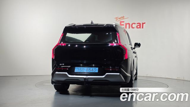 Kia EV9 Long Range 4WD Earth — пробег 48 587 км — фото 4 из 5