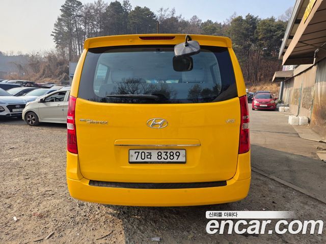 Hyundai Starex 4WD 12-Seater Wagon modern — пробег 139 869 км — фото 4 из 5