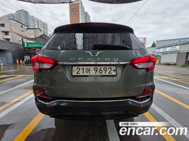 Ssangyong Rexton из Кореи Encar