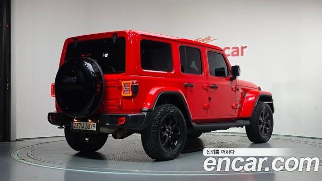 Jeep Wrangler 2.0 Overland 4Door — пробег 105 220 км — фото 2 из 5